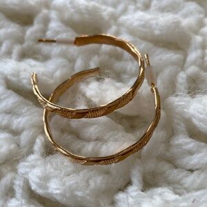 Small hoop earrings
